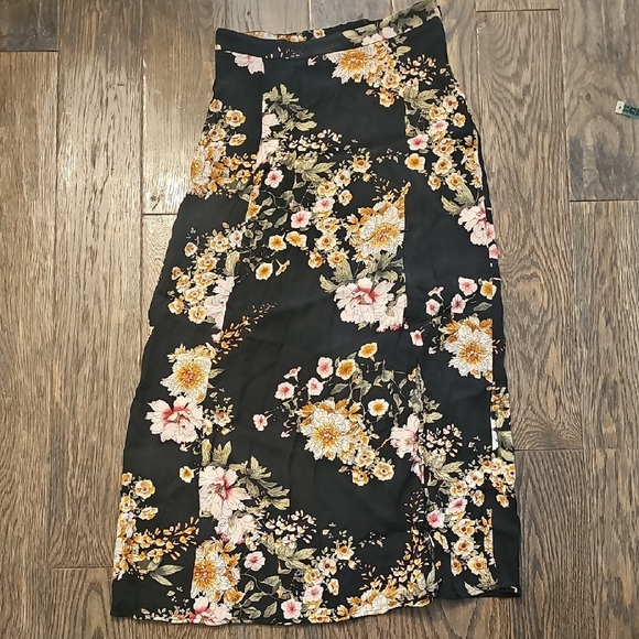 Anthropologie Maeve Black Floral Skirt - Picture 2 of 9